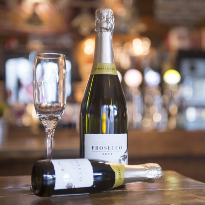Over 400 wines in stock - Lekker Wines Trade